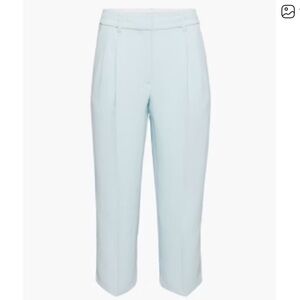 🩵ARITZIA WILFRED EFFORTLESS CROP🩵